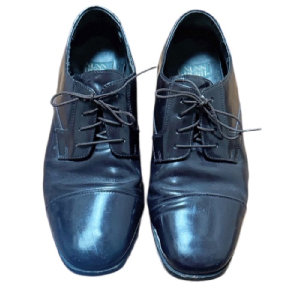 Nunn Bush dark brown patent leather lace up oxford style dress shoes size 11
